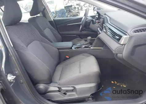 2025 Toyota Camry Le из США, поврежденный, VIN 4T1DAACK9SU128861